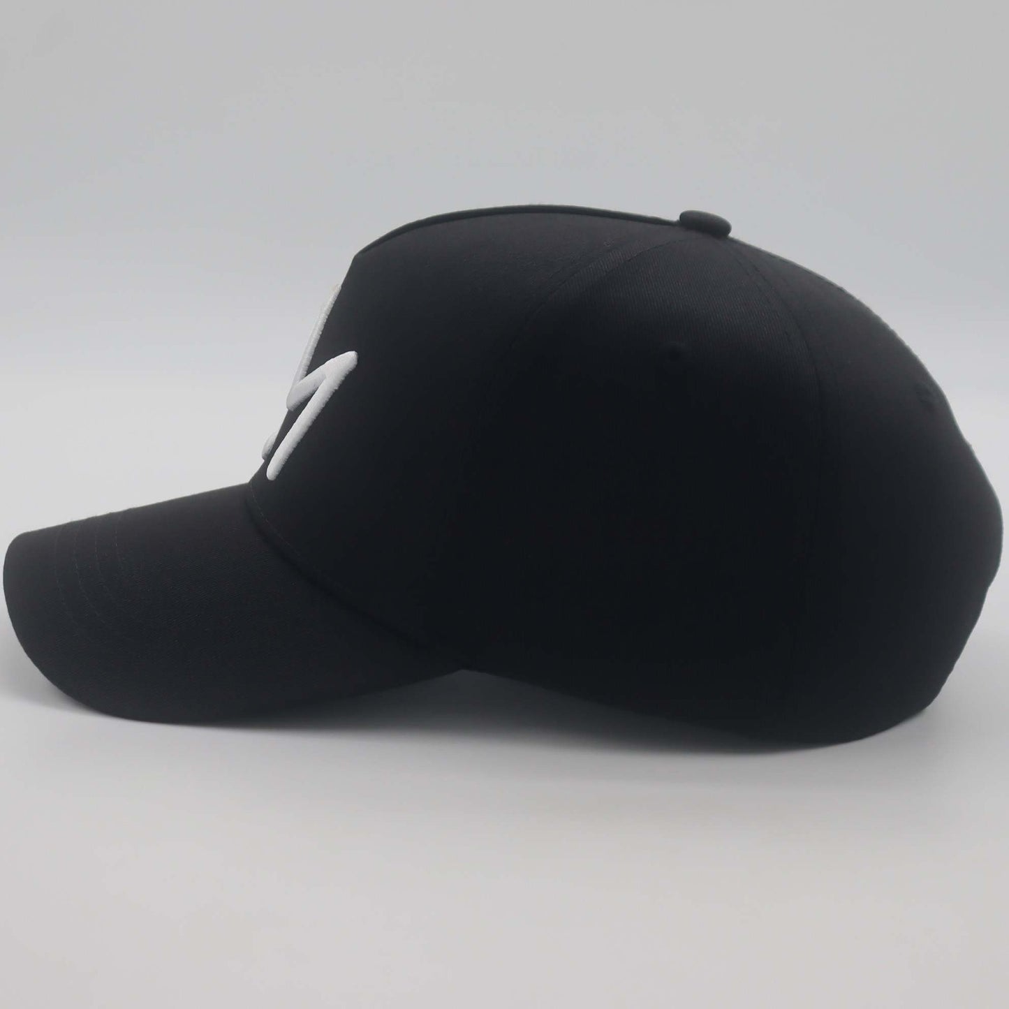 “Crown” cap black
